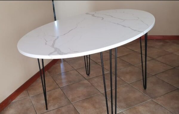 oval dining table