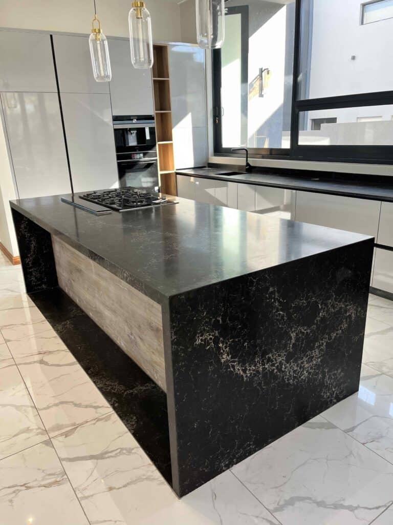 5100-vanilla-noir-caesarstone - Image 2
