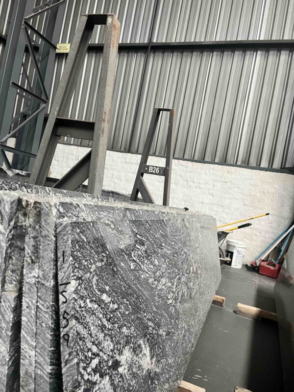 Silver Paradiso granite slab - Image 2