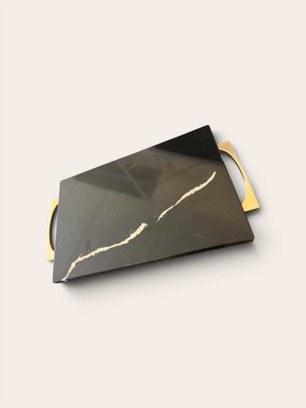 Marble serving tray et noir gold handles